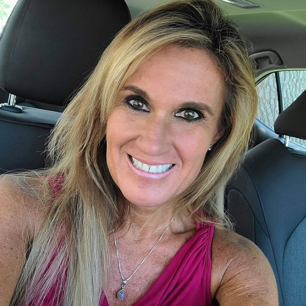 Meet your Posher, Dawn lynn